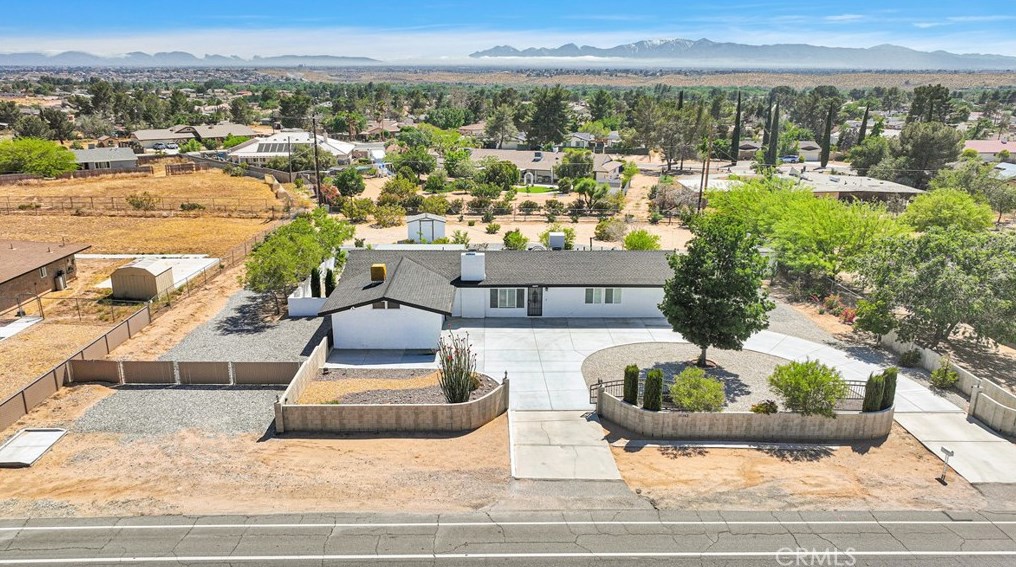 15382 Apple Vly Rd, Apple Valley CA 92307-4563 exterior