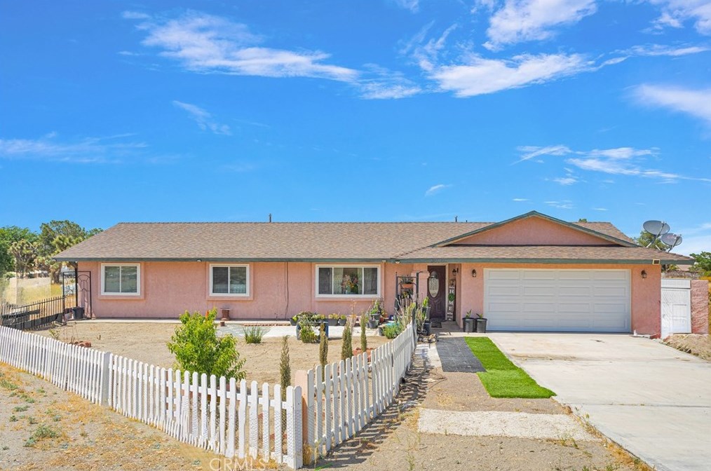 3976 Amador Rd, Phelan, CA 92371-8235