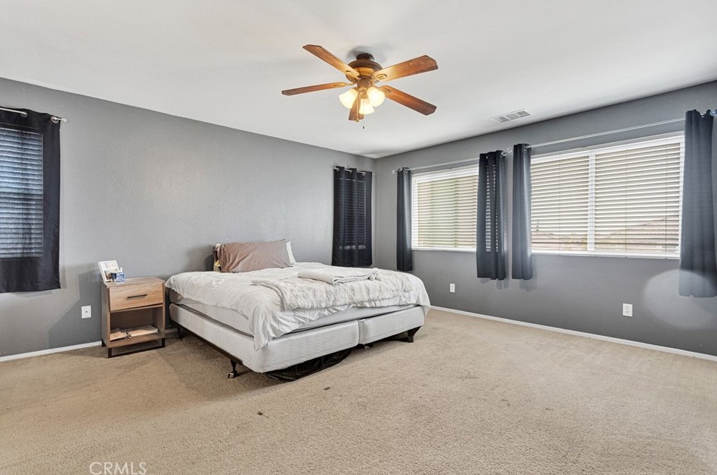 12932 Susanville St, Hesperia CA  92344-5532 exterior