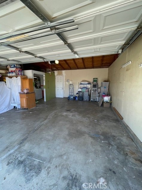 16072 Live Oak St, Hesperia CA  92345-3131 exterior