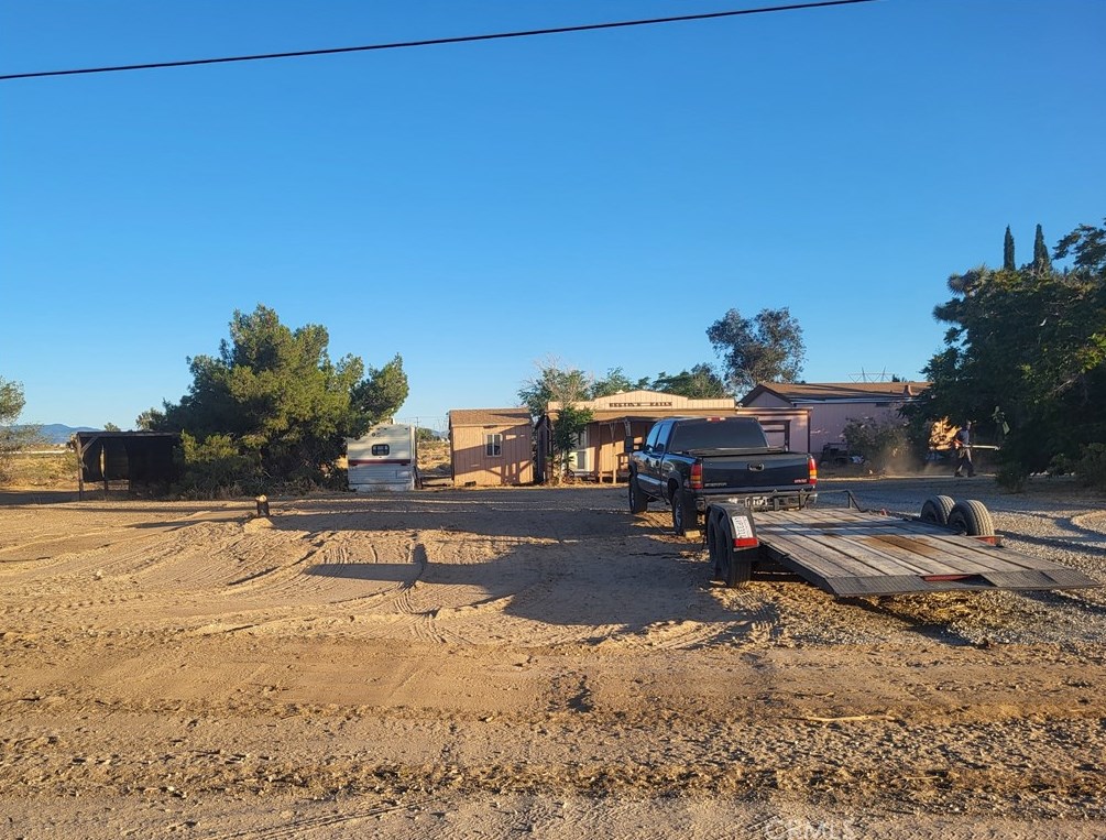 13621 Christa Way, Victorville, CA 92392