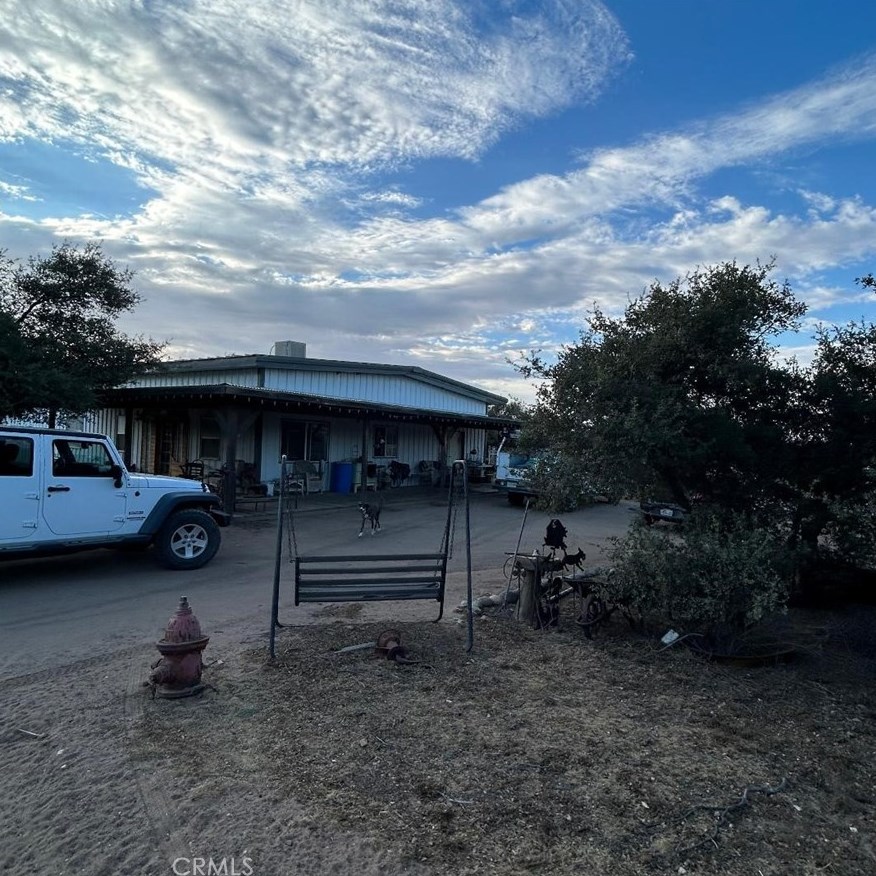 5378 Honeyhill Rd, Hesperia, CA 92344
