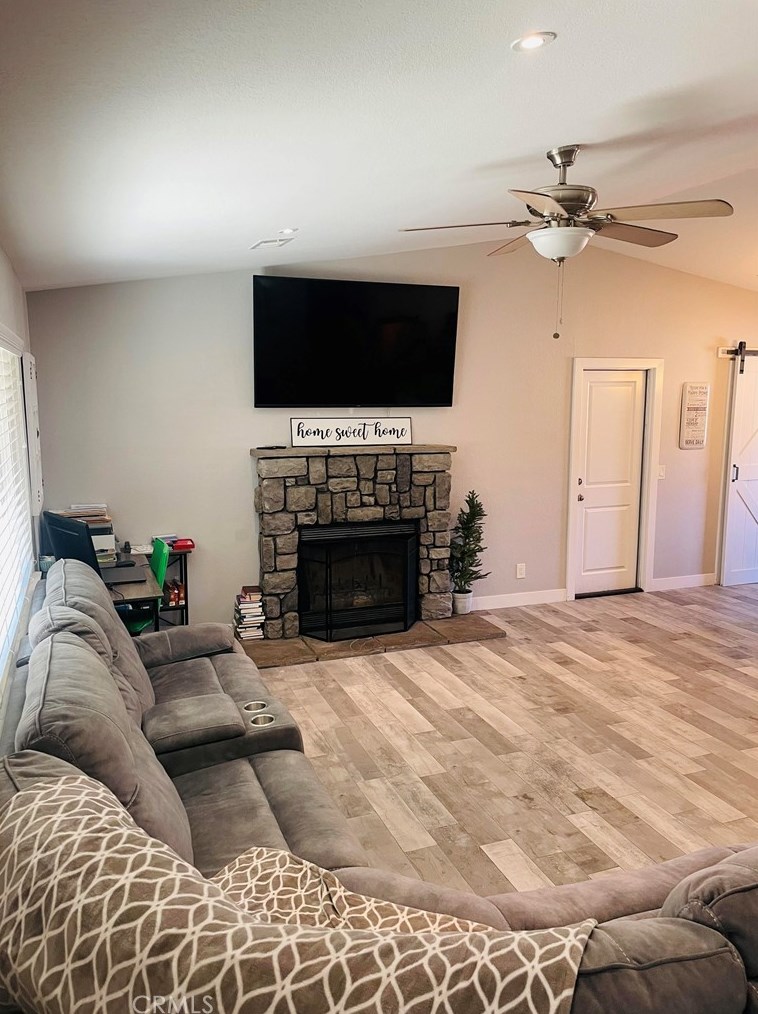 8129 Alston Ave, Hesperia, CA 92345