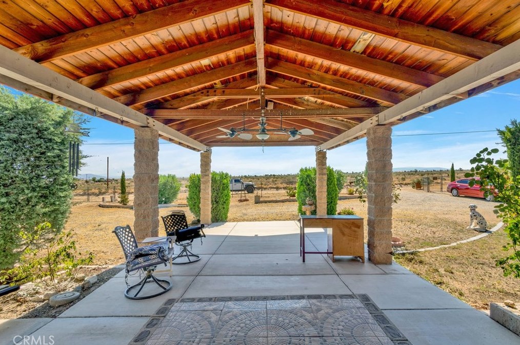 12480 Wilson Ranch Rd, Phelan, CA 92371