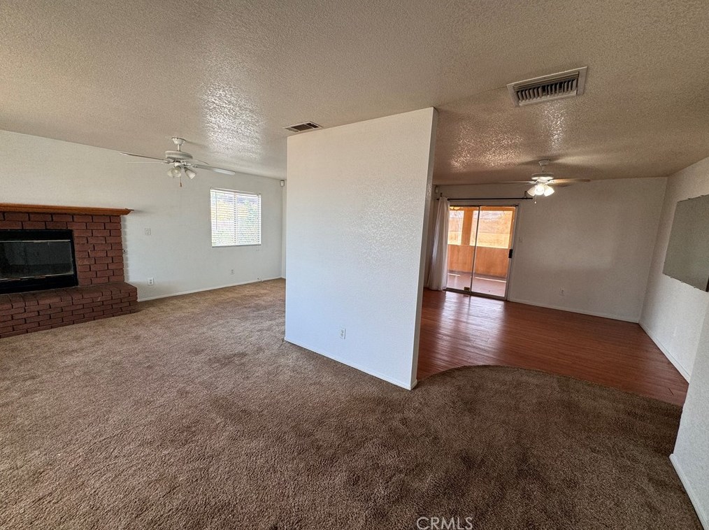 1230 Astral Dr, Barstow, CA 92311
