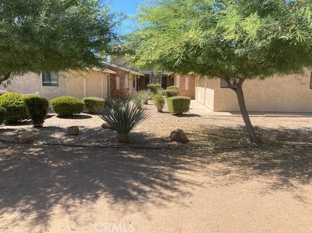 20247 Carlisle Rd, Apple Valley, CA 92307-6221