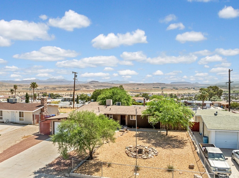 571 Frances Dr, Barstow, CA 92311