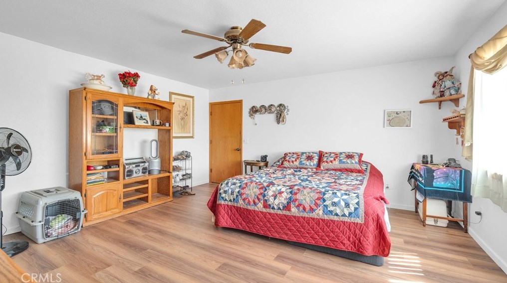 10808 8 Ave, Hesperia CA  92345-3451 exterior