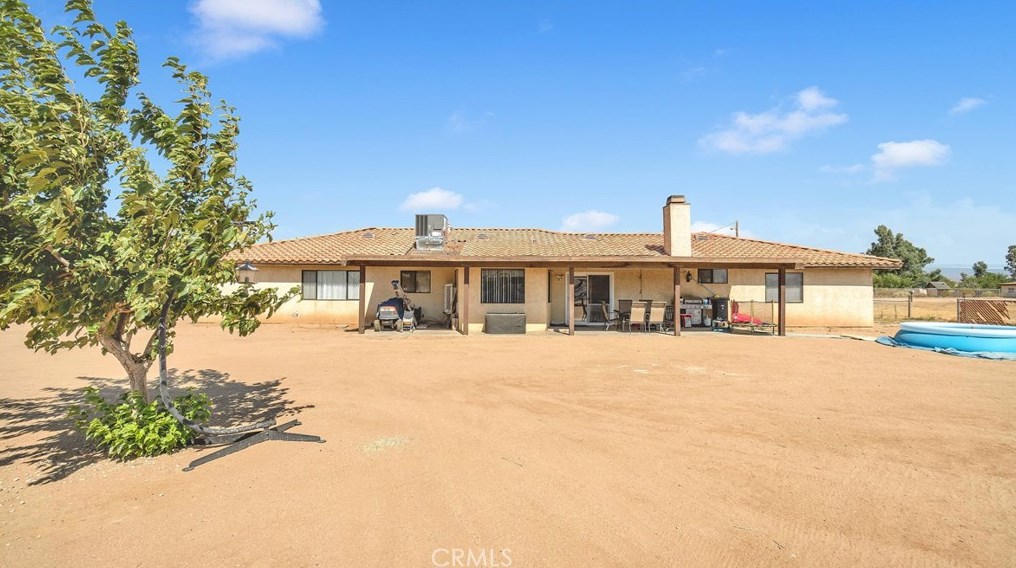 10808 8 Ave, Hesperia CA  92345-3451 exterior