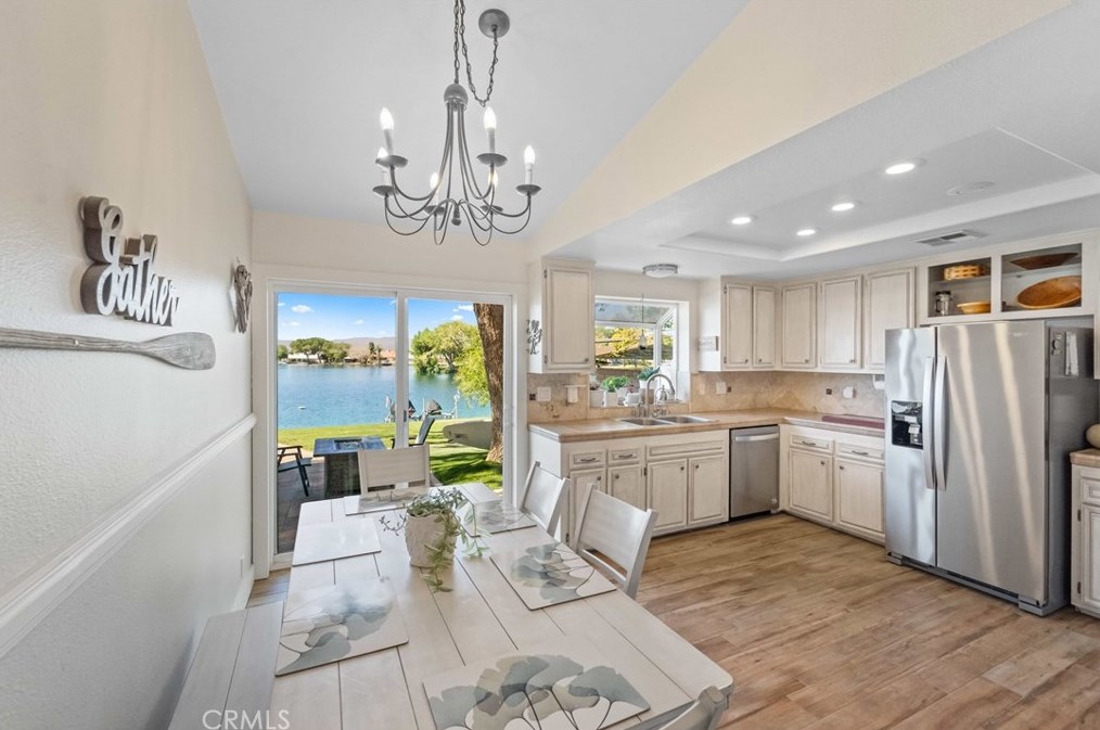 39685 Mountain View Rd, Newberry Springs, CA 92365