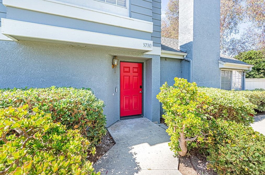 5730 Canterbury Dr, Los Angeles, CA 90230-6547