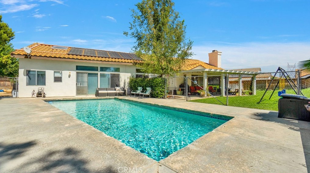 12765 Via Posada Ct, Victorville, CA 92392