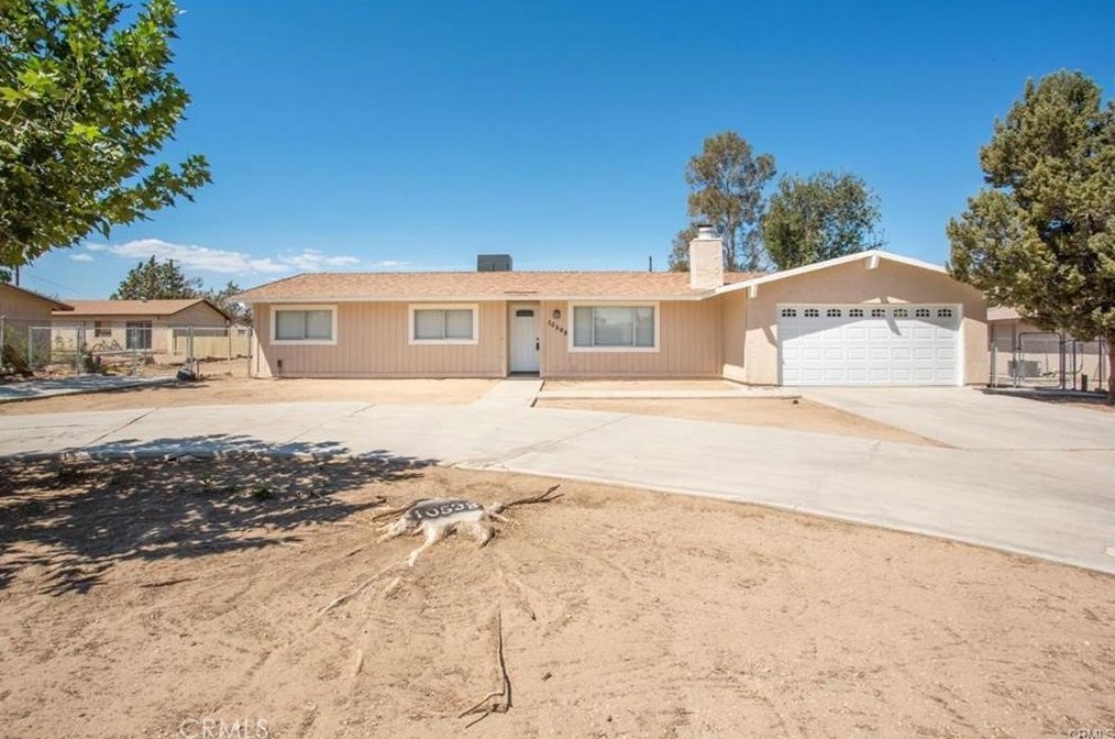 10598 Hemlock Ave, Hesperia, CA 92345-2404