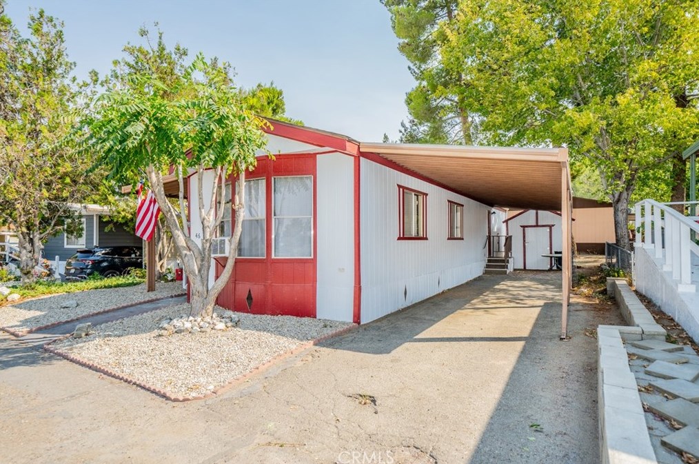 10200 Johnson Rd #46, Phelan, CA 92371