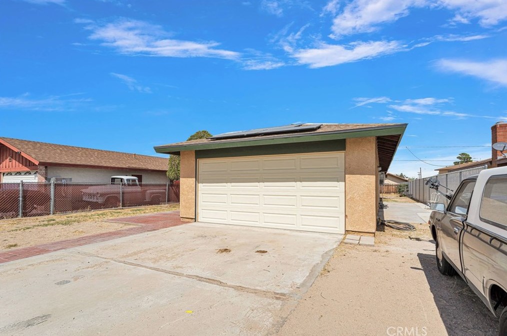 25204 Tower Rd, Barstow, CA 92311