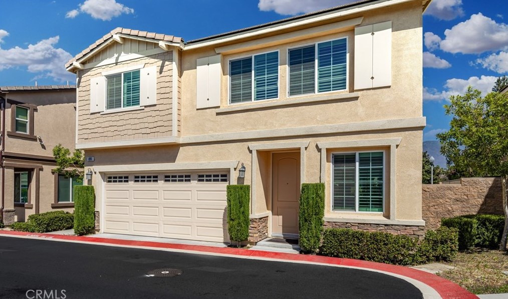 895 Alex Ct, Upland, CA 91784