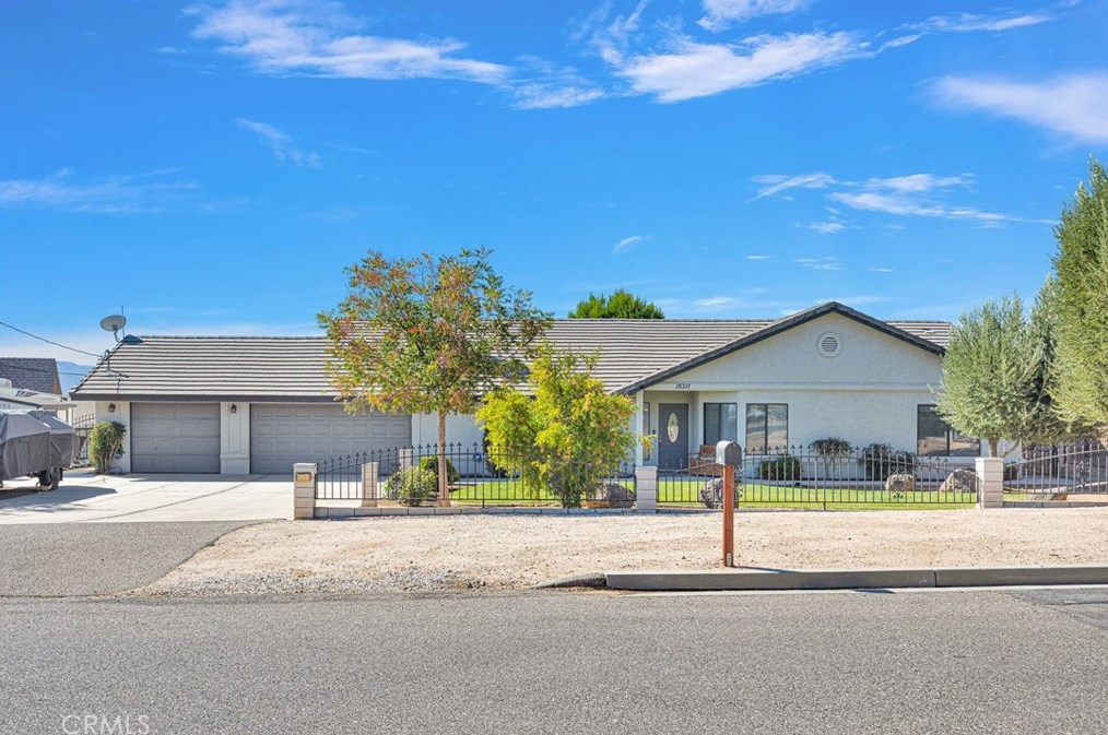 15311 Halinor St, Hesperia, CA 92345