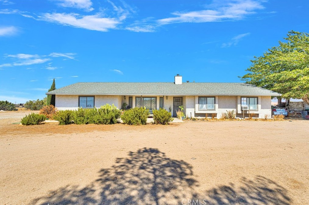 10290 Phelan Rd, Hesperia, CA 92344