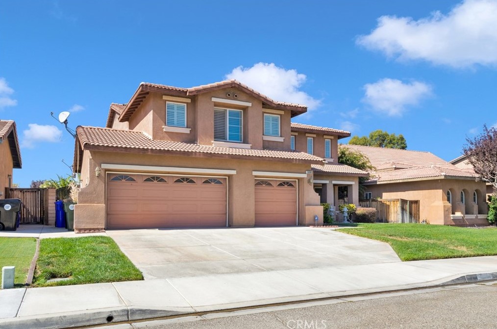 13090 Banning St, Victorville, CA 92392