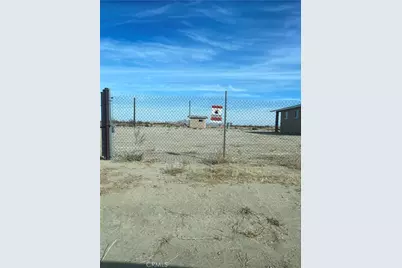 18645 E Palmdale Boulevard, Palmdale, CA 93591 - Photo 12