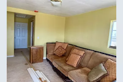 18645 E Palmdale Boulevard, Palmdale, CA 93591 - Photo 2