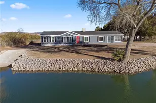 34232 Maui St, Newberry Springs, CA 92365 - Photo 2