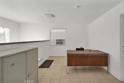 9464 Hesperia Road, Hesperia, CA 92345 - Photo 8