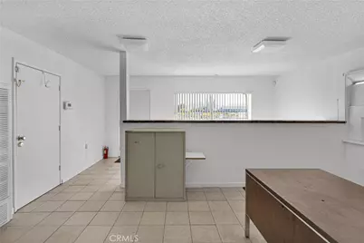 9464 Hesperia Road, Hesperia, CA 92345 - Photo 14