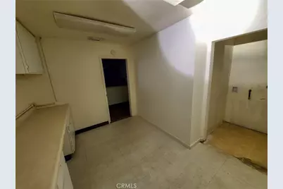 18031 US Highway 18 #B, Apple Valley, CA 92307 - Photo 22