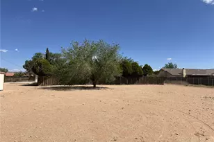 15100 Blackfoot Rd, Apple Valley, CA 92307 - Photo 10