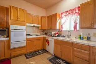 17643 Santa Ana Ave, Bloomington, CA 92316 - Photo 18