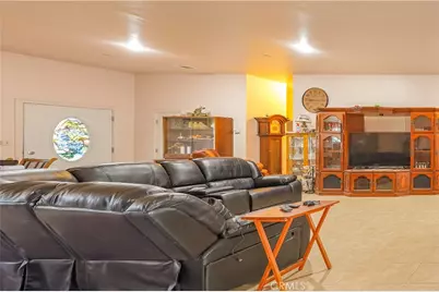 17643 Santa Ana Avenue, Bloomington, CA 92316 - Photo 16