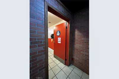 8884 Limonite Avenue, Jurupa Valley, CA 92509 - Photo 10