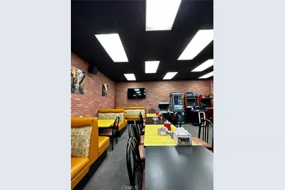 8884 Limonite Avenue, Jurupa Valley, CA 92509 - Photo 12