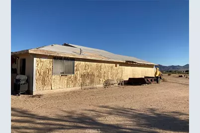 35127 Condor Road, Newberry Springs, CA 92365 - Photo 2