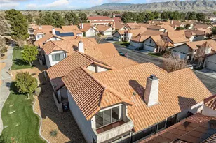 19246 Pine Way, Apple Valley, CA 92308 - Photo 36