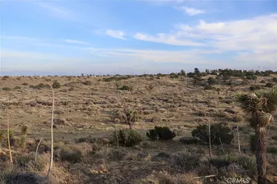 9955 Macron Street, Oak Hills, CA 92344 - Photo 20