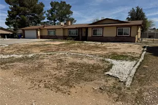 13771 Wawona Rd, Apple Valley, CA 92307 - Photo 2