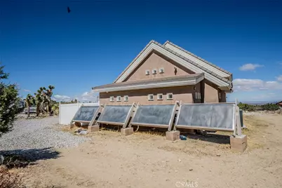 10022 Silver Rock Road, Pinon Hills, CA 92372 - Photo 46