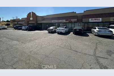 13728 Hesperia Road #7, Victorville, CA 92395 - Photo 2