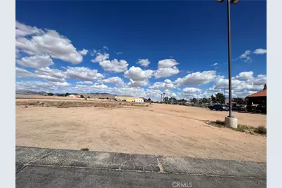 21650 Bear Valley Road, Apple Valley, CA 92308 - Photo 2
