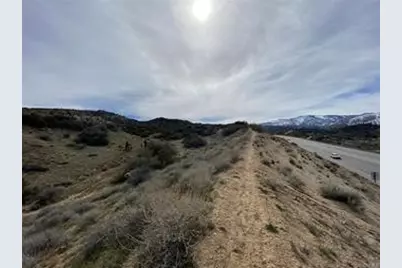 8450 Hwy 138, Phelan, CA 92371 - Photo 10