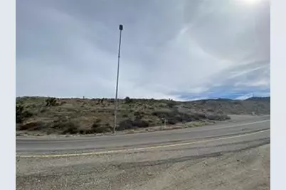 8450 Hwy 138, Phelan, CA 92371 - Photo 2