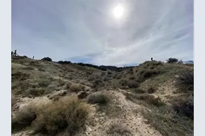 8450 Hwy 138, Phelan, CA 92371 - Photo 14