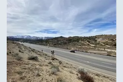 8450 Hwy 138, Phelan, CA 92371 - Photo 6
