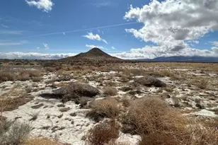 725 El Mirage Rd, El Mirage, CA 92301 - Photo 1