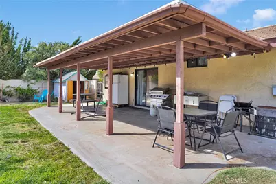 15197 Mesquite Place, Victorville, CA 92394 - Photo 40