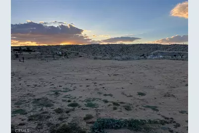 9683 Milpas Drive, Apple Valley, CA 92308 - Photo 8