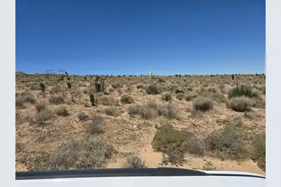 22 Canyon View Road, Apple Valley, CA 92308 - Photo 6