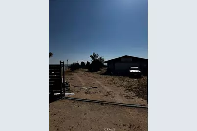 11550 Itoya Vista Street, Apple Valley, CA 92308 - Photo 10